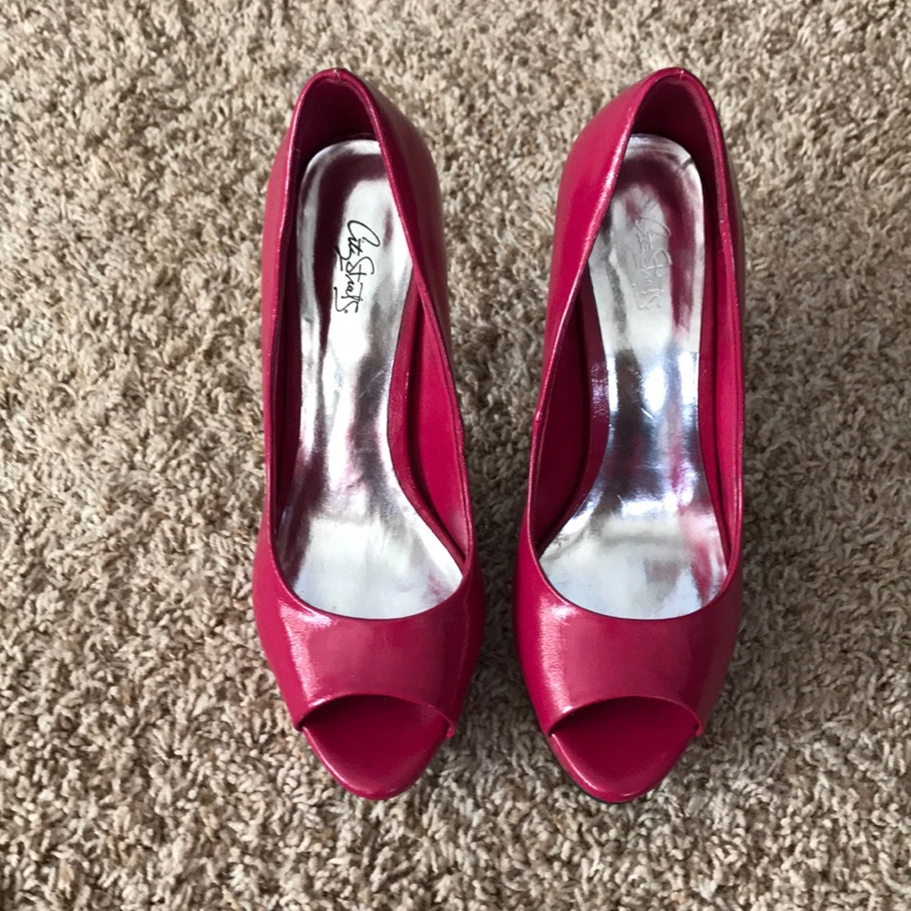 Pink pumps - Picture 2 of 5